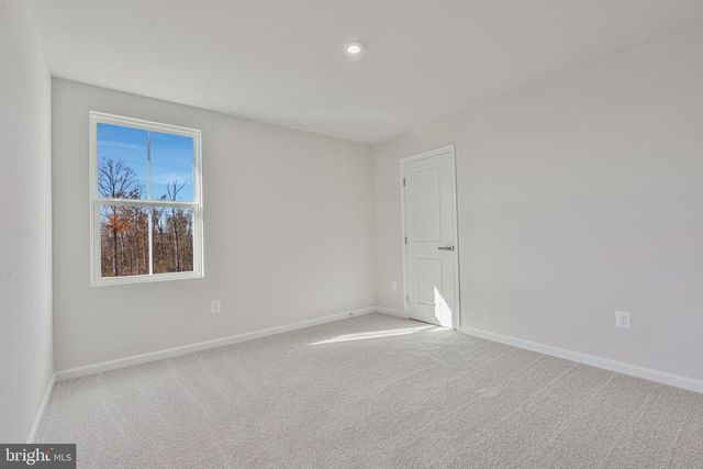 35 EAGLE DR, Gettysburg, PA 17325