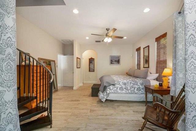 2220 W Pineridge Court, Delray Beach, FL 33444