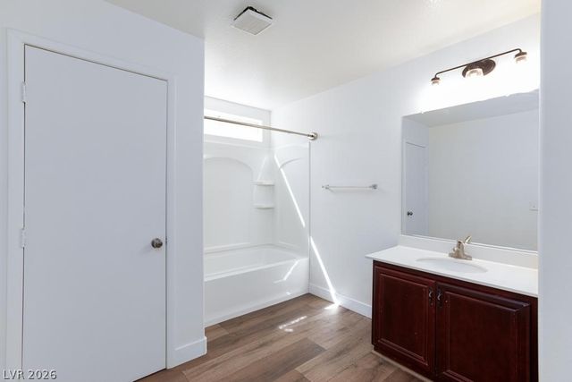 67 Jewel Mine Avenue, Las Vegas, NV 89183