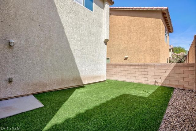 67 Jewel Mine Avenue, Las Vegas, NV 89183