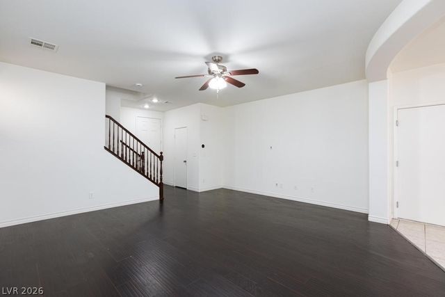 67 Jewel Mine Avenue, Las Vegas, NV 89183