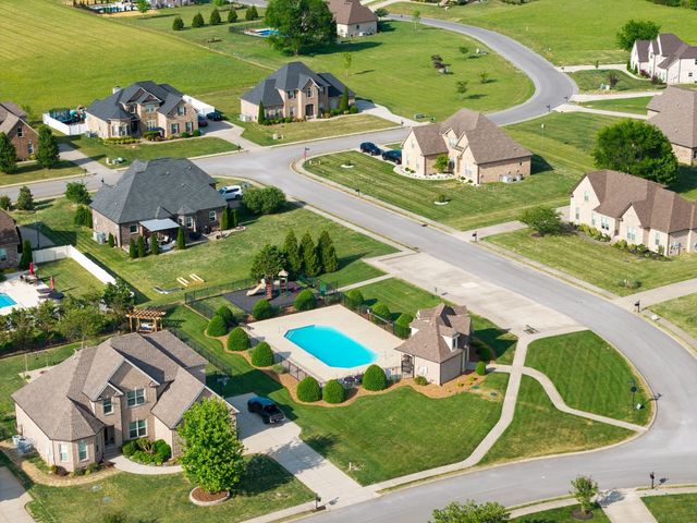 1807 Rhonda Dr, Christiana, TN 37037