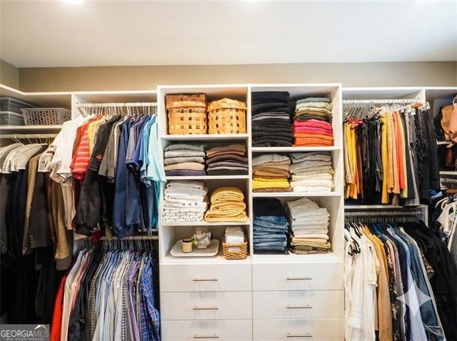 2607 Camille Drive NE, Brookhaven, GA 30319