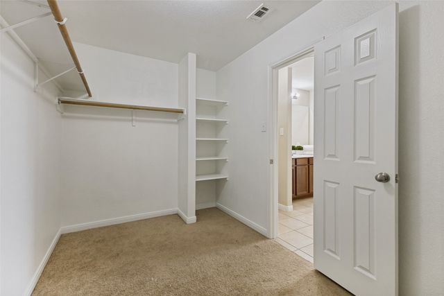 192 Buffalo Ridge Drive, Newark, TX 76071