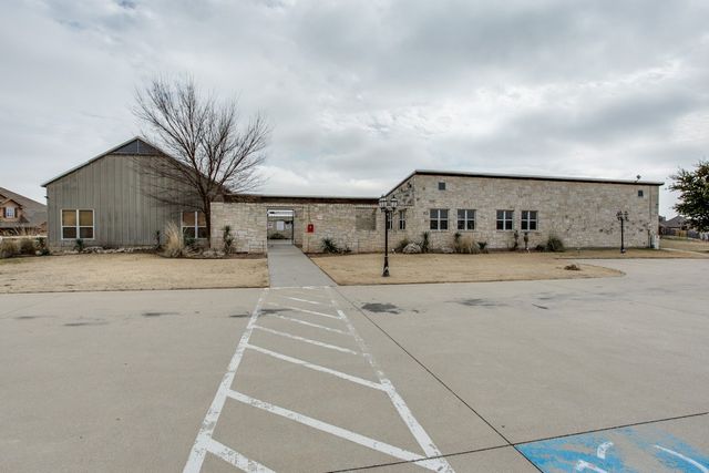 192 Buffalo Ridge Drive, Newark, TX 76071