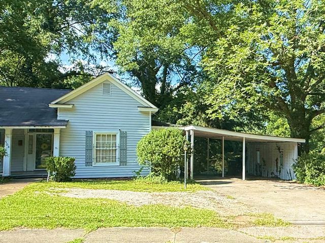 508 Chesterfield Avenue, Lancaster, SC 29720