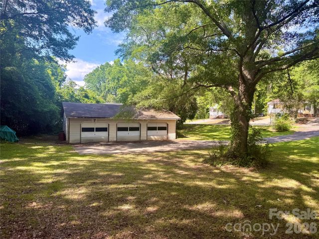 508 Chesterfield Avenue, Lancaster, SC 29720