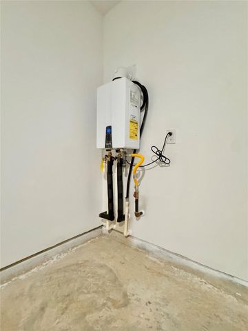 14885 North Ascot Bend Circle, Conroe, TX 77306