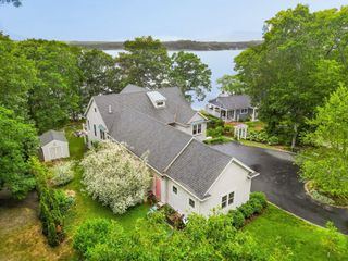 110 Wheeler Rd, Mashpee, MA 02649