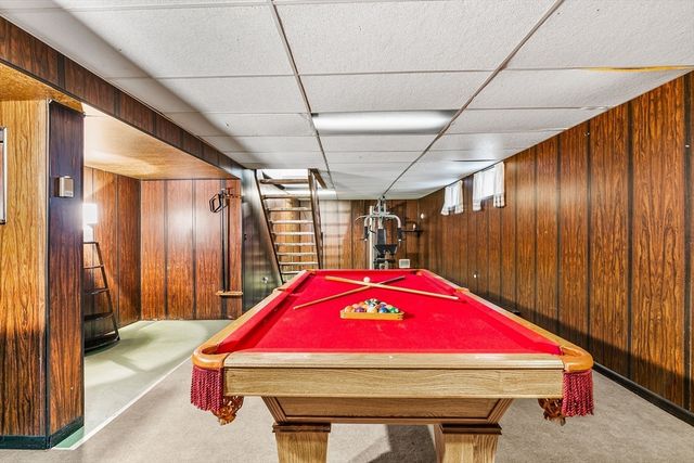 8 Waveney Rd, Framingham, MA 01701