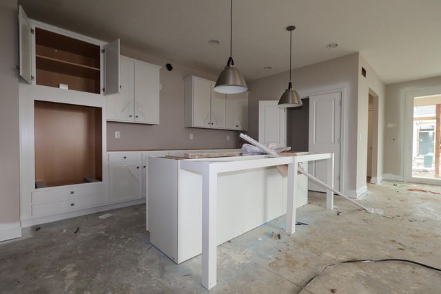 4537 Corsican Loop E, Hilliard, OH 43026