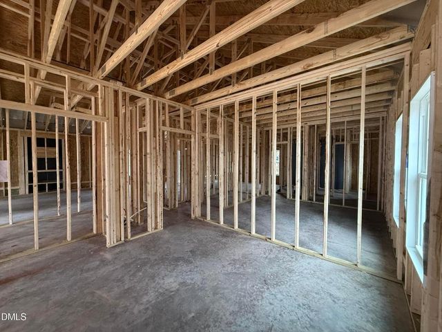 1775 Walnut Run Drive, Deep Run, NC 28525