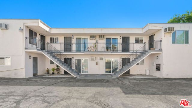 14525 Albers Street, Sherman Oaks (los Angeles), CA 91411