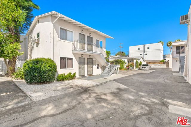 14525 Albers Street, Sherman Oaks (los Angeles), CA 91411