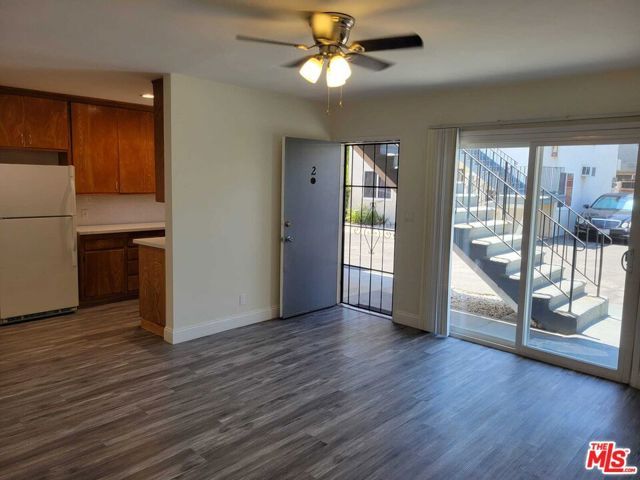 14525 Albers Street, Sherman Oaks (los Angeles), CA 91411