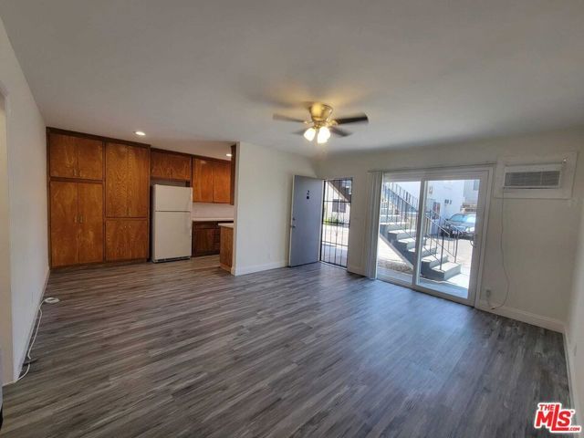 14525 Albers Street, Sherman Oaks (los Angeles), CA 91411