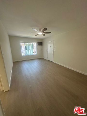 14525 Albers Street, Sherman Oaks (los Angeles), CA 91411