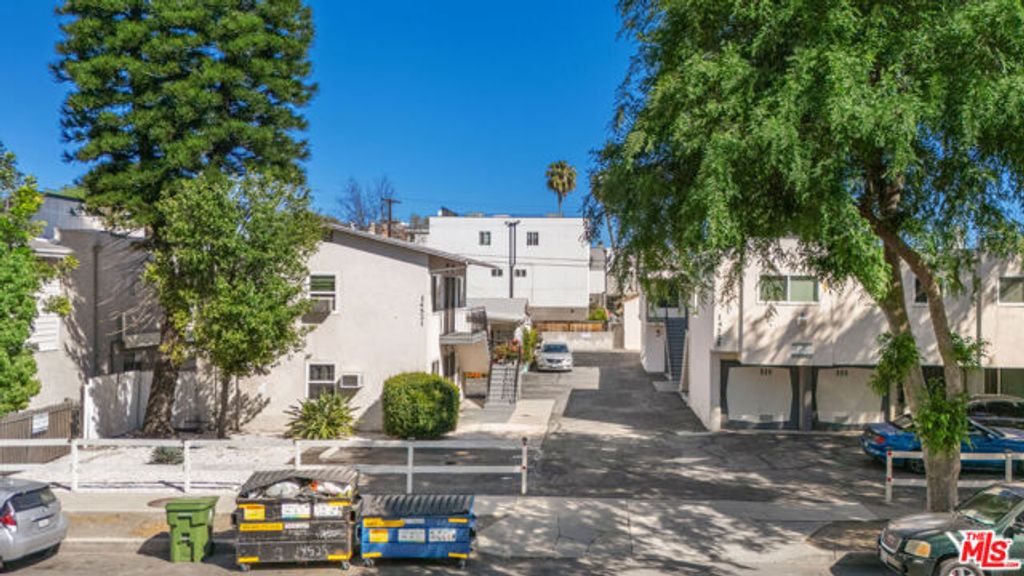 14525 Albers Street, Sherman Oaks (los Angeles), CA 91411