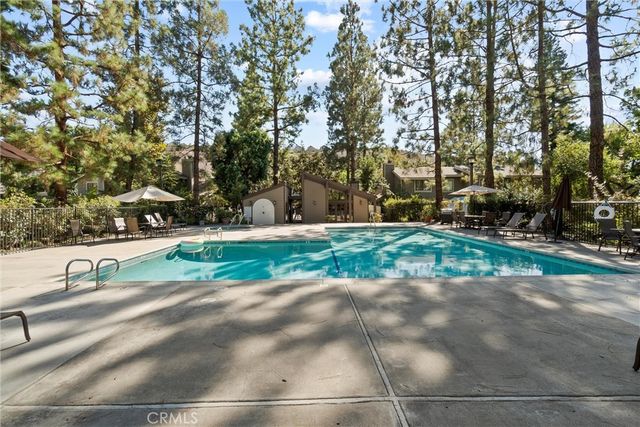 130 S Waterwheel Way 35, Orange, CA 92869