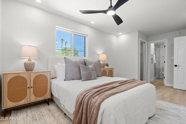 3618 E YALE Street, Phoenix, AZ 85008
