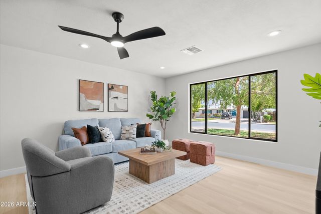 3618 E YALE Street, Phoenix, AZ 85008