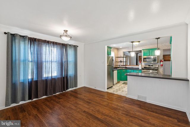 327 4TH AVE, Glendora, NJ 08029