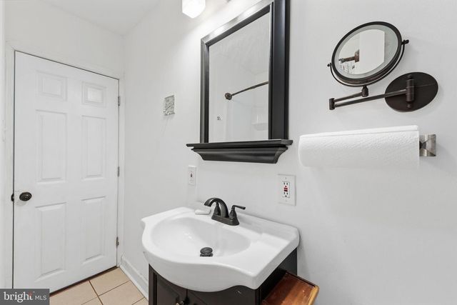 327 4TH AVE, Glendora, NJ 08029