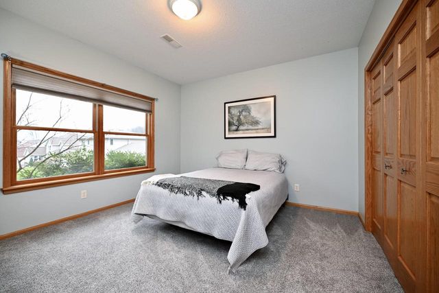 56 Rivers Oak COURT, Winona, MN 55987