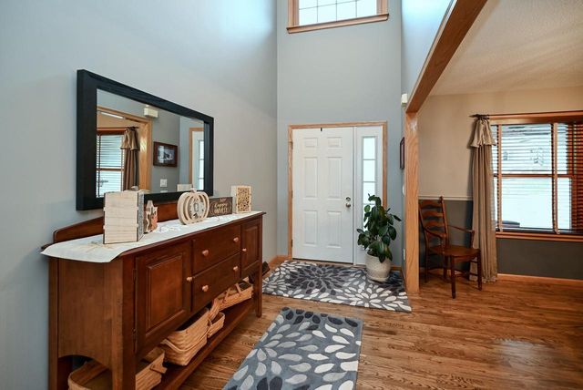 56 Rivers Oak COURT, Winona, MN 55987