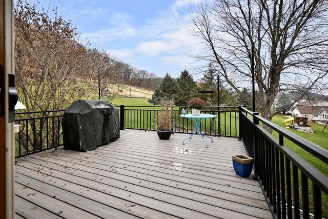 56 Rivers Oak COURT, Winona, MN 55987