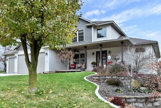 56 Rivers Oak COURT, Winona, MN 55987