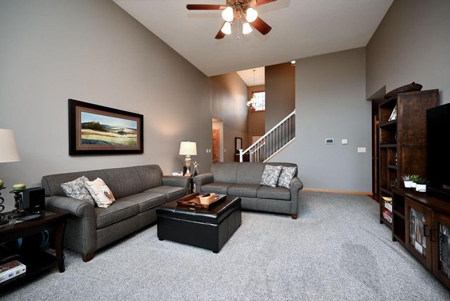 56 Rivers Oak COURT, Winona, MN 55987