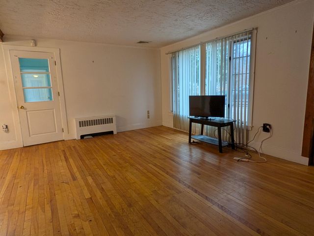 105 NH Route 25, Meredith, NH 03253