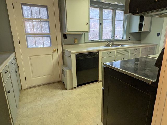 105 NH Route 25, Meredith, NH 03253