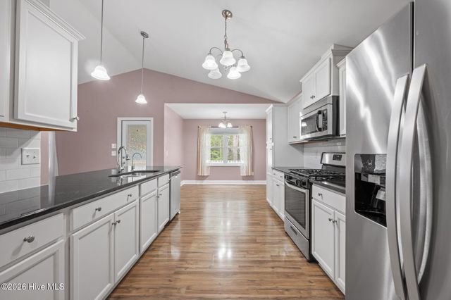 323 Woolard Trail, New Bern, NC 28560