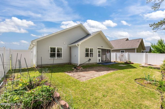 323 Woolard Trail, New Bern, NC 28560