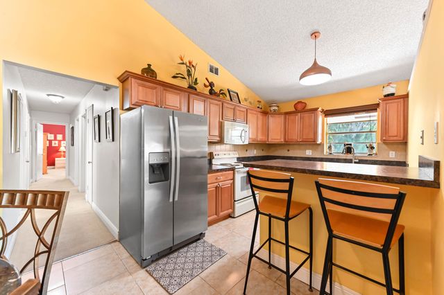 6257 NW 1st Street, Margate, FL 33063