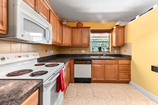 6257 NW 1st Street, Margate, FL 33063