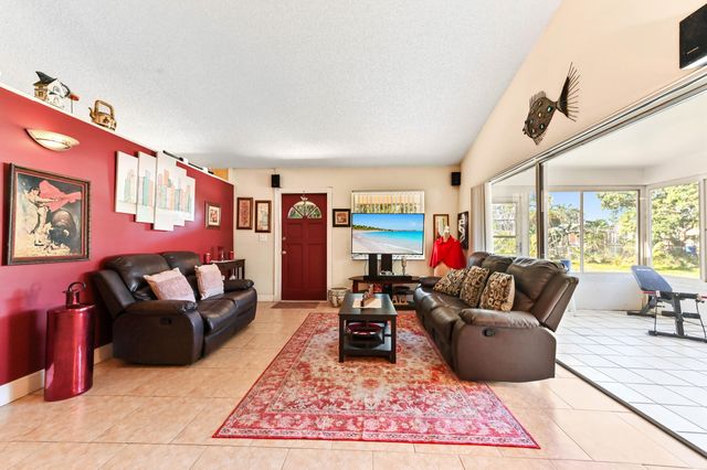 6257 NW 1st Street, Margate, FL 33063