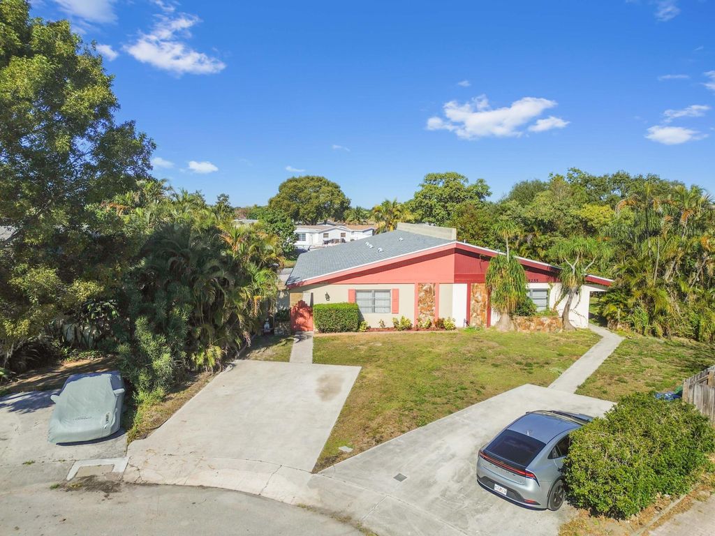 6257 NW 1st Street, Margate, FL 33063