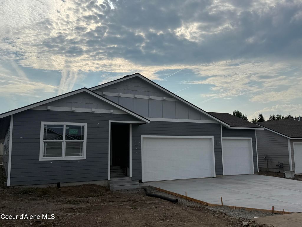 4299 N Arrowleaf Lp, Post Falls, ID 83854