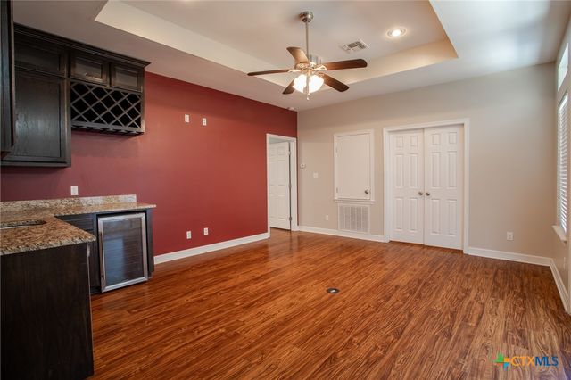 206 Yucca Drive, Victoria, TX 77904