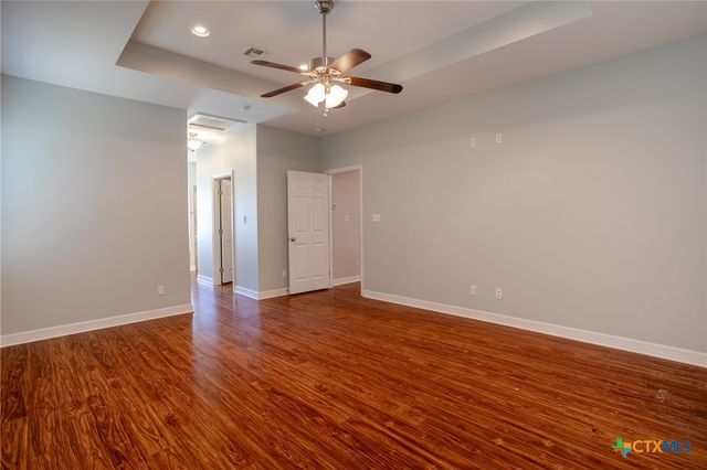 206 Yucca Drive, Victoria, TX 77904