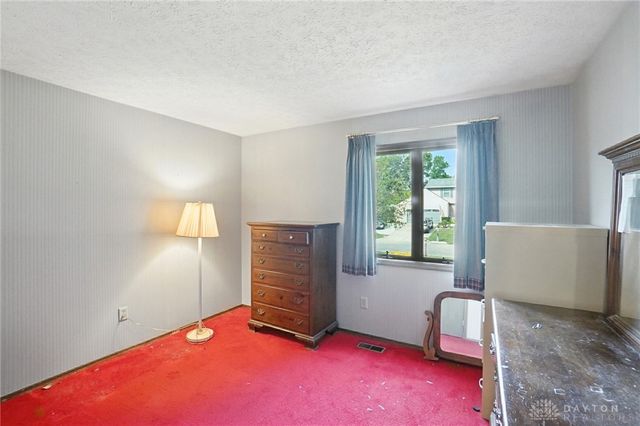 6940 Bejay Drive, Tipp City, OH 45371