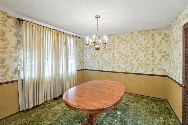 6940 Bejay Drive, Tipp City, OH 45371