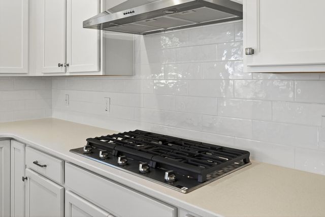 220 Creek Pointe Dr Drive, Moncks Corner, SC 29461