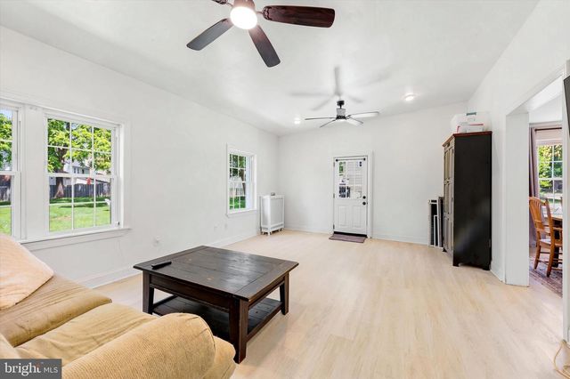 409 MICHIGAN AVE, Swarthmore, PA 19081