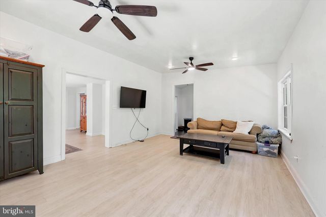 409 MICHIGAN AVE, Swarthmore, PA 19081
