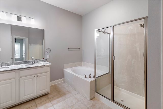 4712 Daisy Leaf Drive, Fort Worth, TX 76244