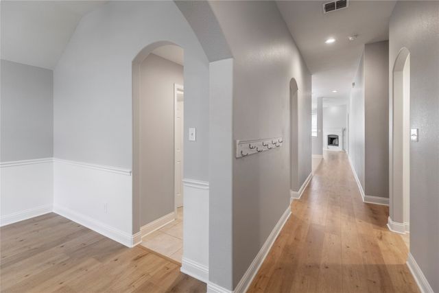 4712 Daisy Leaf Drive, Fort Worth, TX 76244